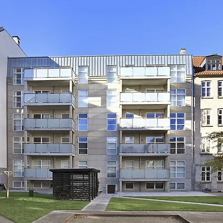 City, Lux Apartm - 2 Full Bathrooms, 3 Tv コペンハーゲン